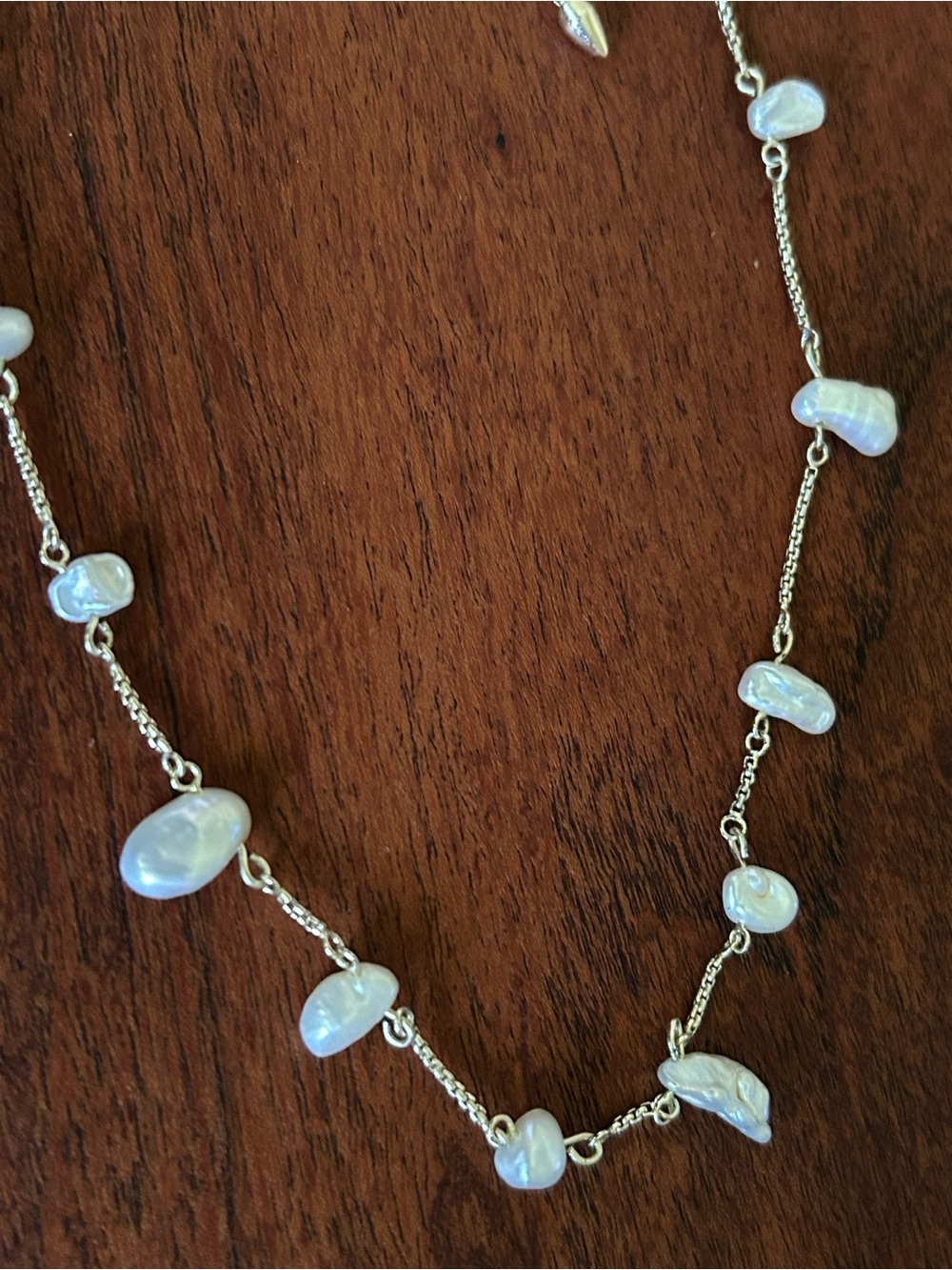 Kendra Scott Leighton Gold Freshwater Pearl Strand Necklace - Picture 6 of 10